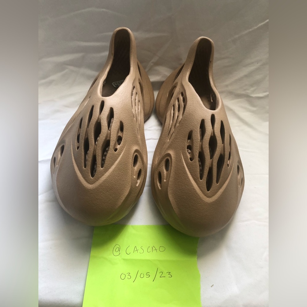 adidas Yeezy Foam RNNR Ochre
